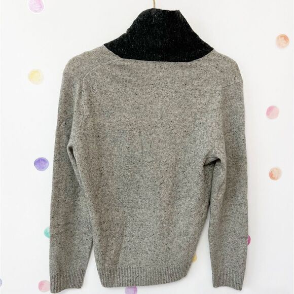 Wool Express Sweater - Picture 2 of 4